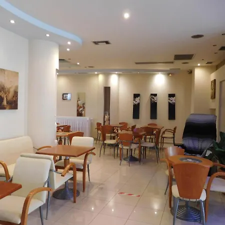 Efstratios Hotel 2*
