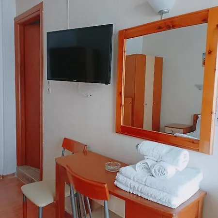 Efstratios 2* Loutra Edipsou (Evia)