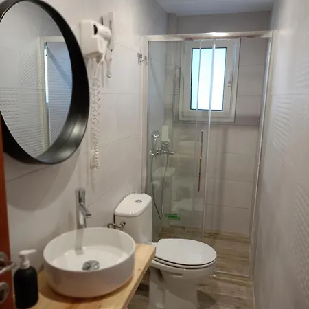 Hotell Efstratios 2*