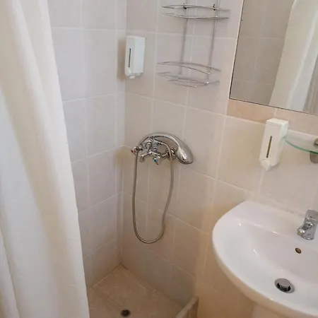 Hotell Efstratios Loutra Aidhipsou