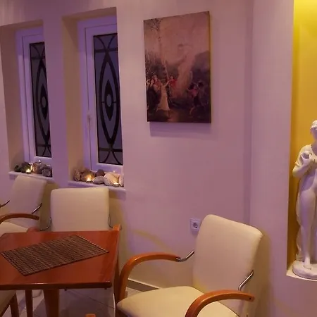Efstratios Ξενοδοχείο 2*
