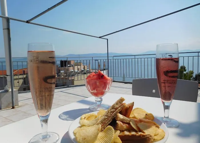 Efstratios 2* Loutra Edipsou (Evia)